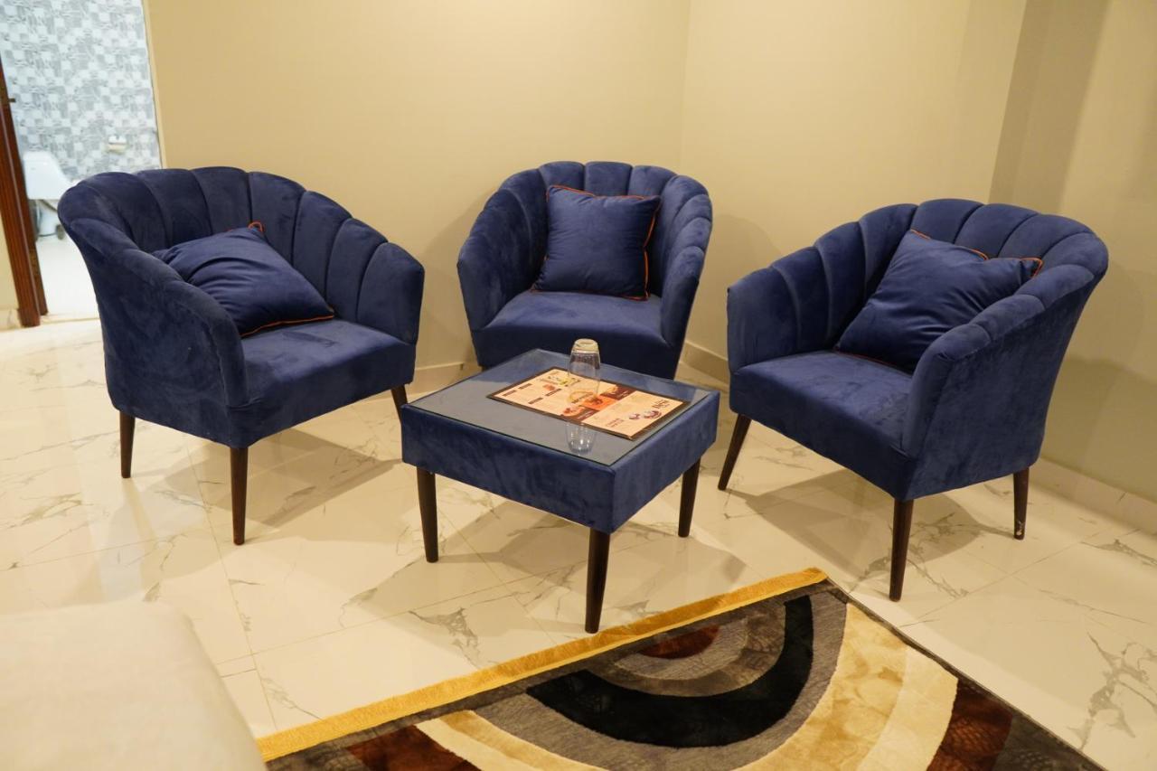 Nueva Hotel Islamabad Luaran gambar
