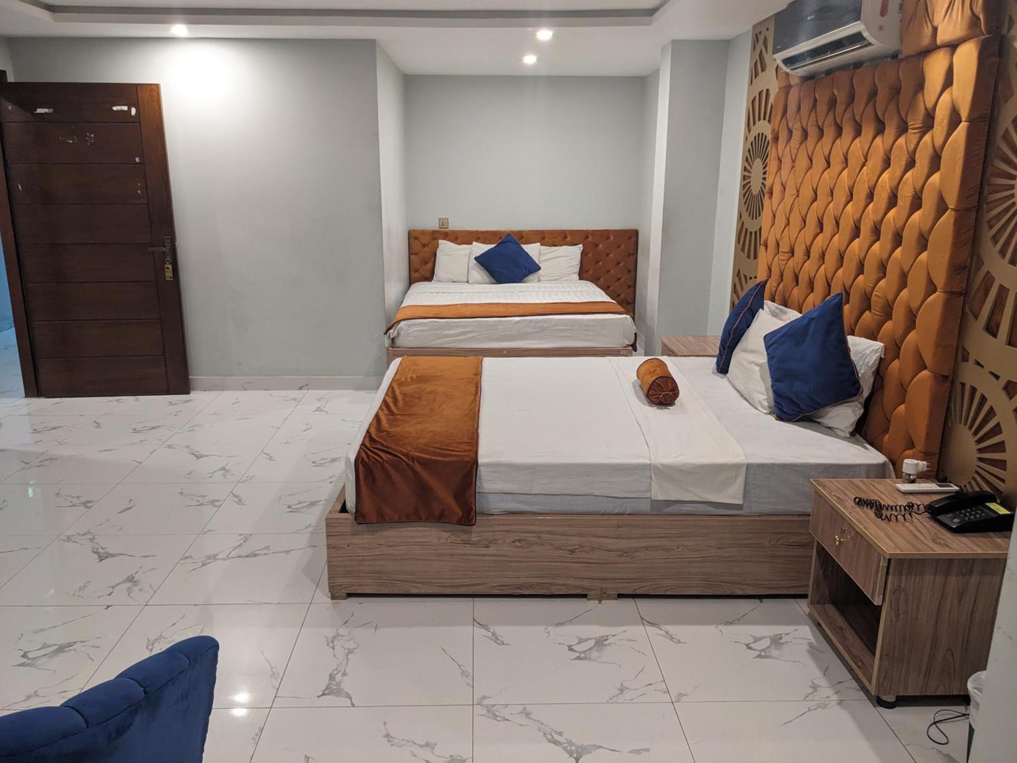 Nueva Hotel Islamabad Luaran gambar