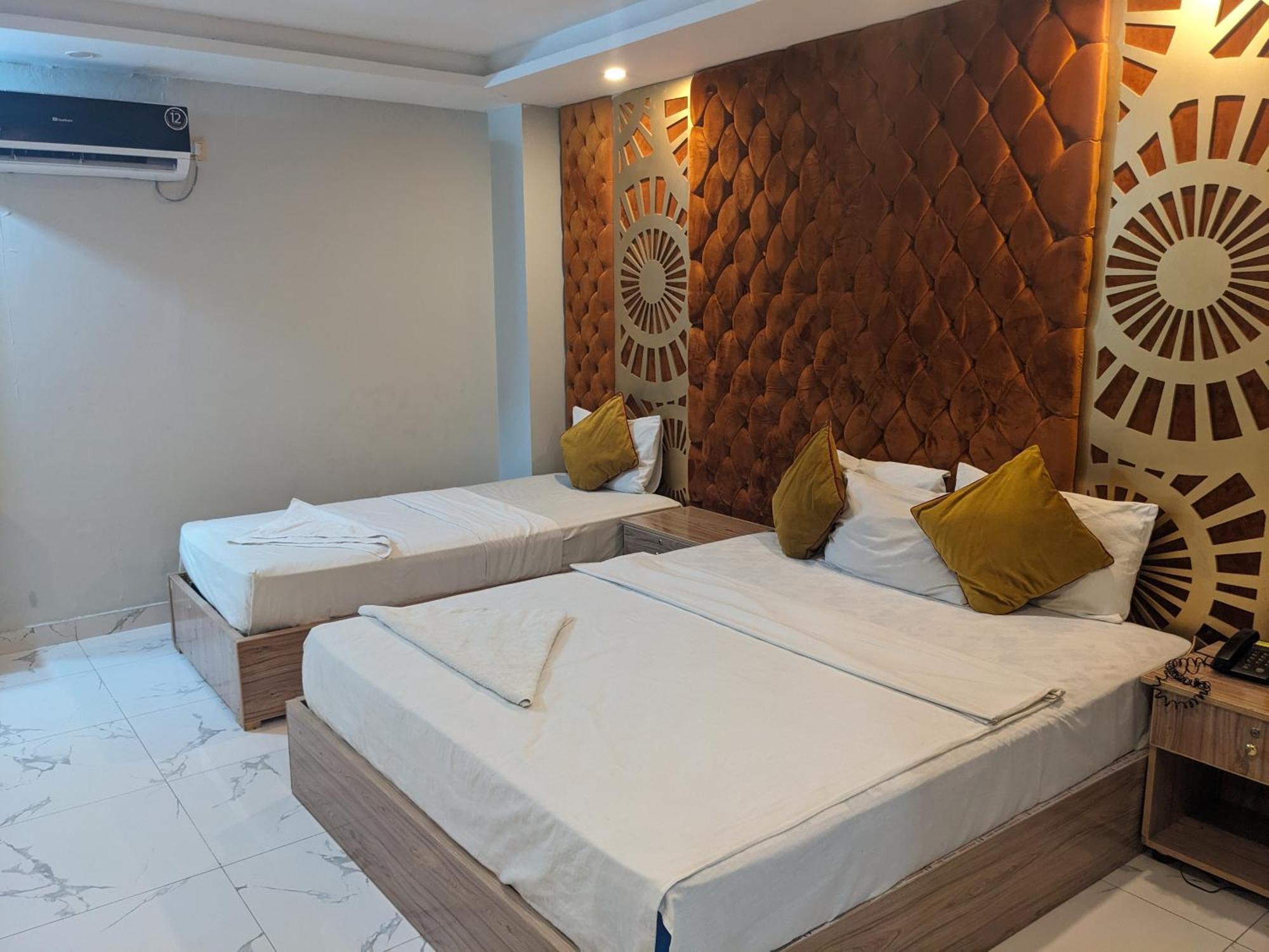 Nueva Hotel Islamabad Luaran gambar